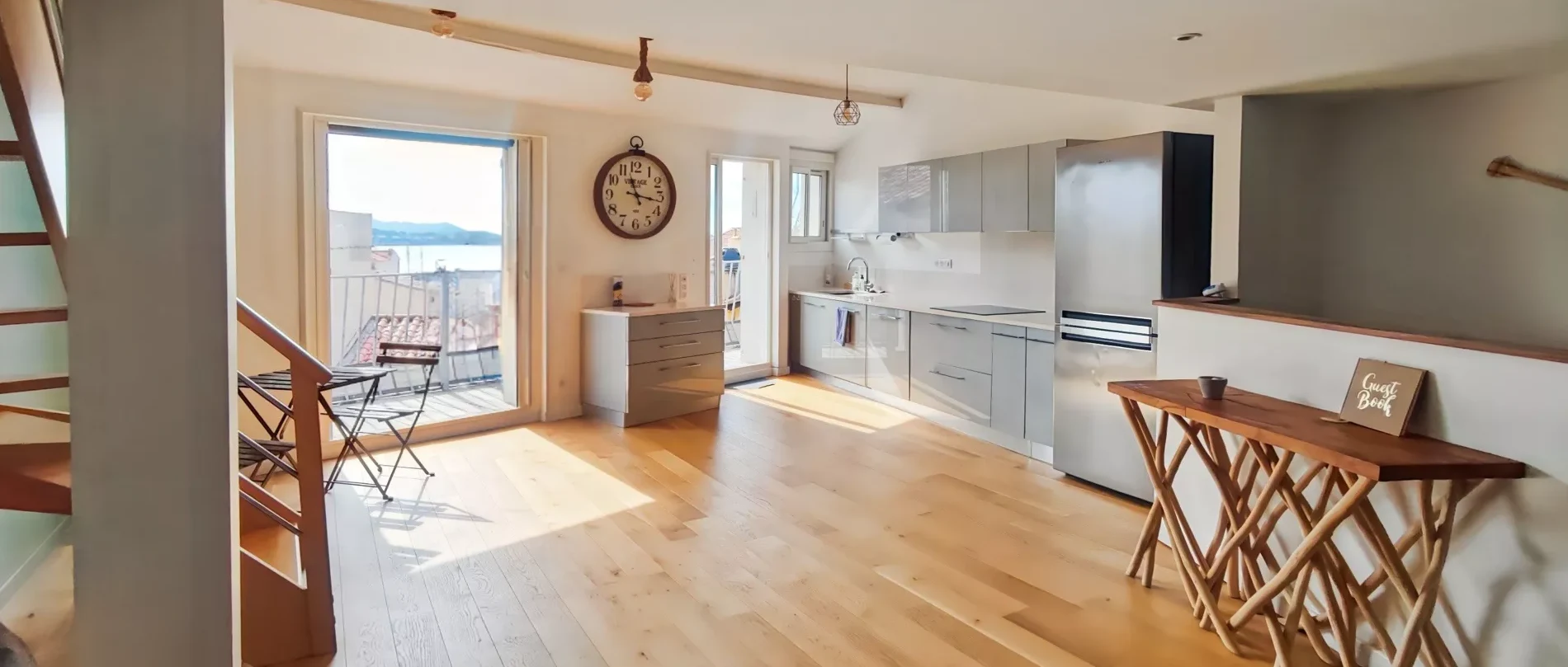 grand appartement à Bandol